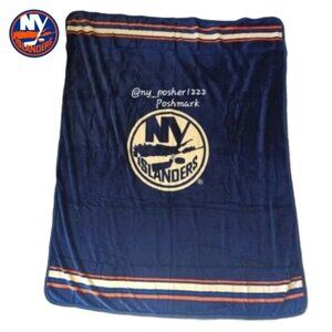 National Hockey League ๐ก๐ฎ ๐๐ฆ๐๐๐ก๐ฟ๐๐๐ยฎ Blanket 50 ยน/โ" x 60 ยน/โ" Blue
